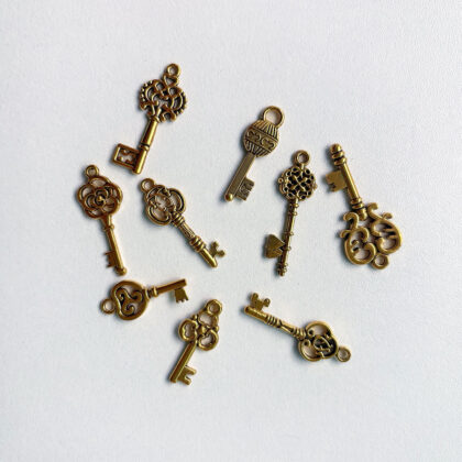 Set Charms Llaves Oro (3pz)